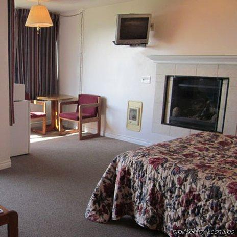 Cozy Cove Beachfront Resort Inn 林肯市 客房 照片