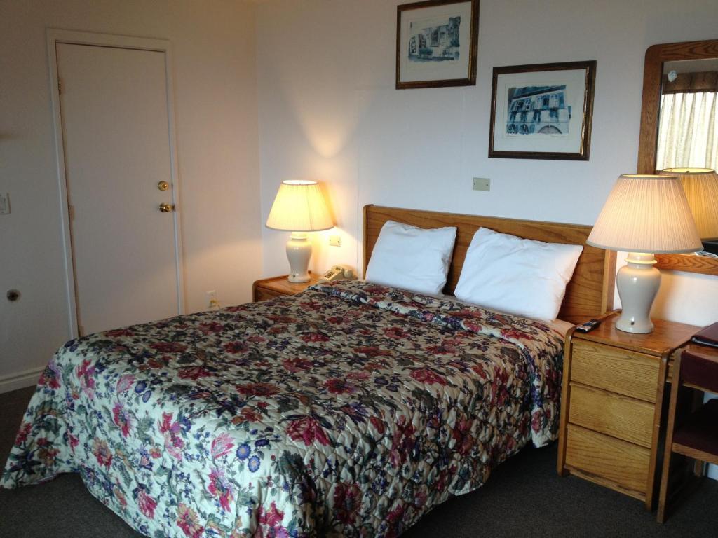 Cozy Cove Beachfront Resort Inn 林肯市 客房 照片